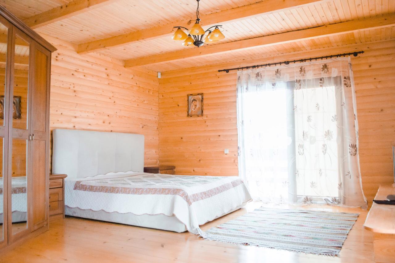 Kryvyi Brid Holiday home Yaremche